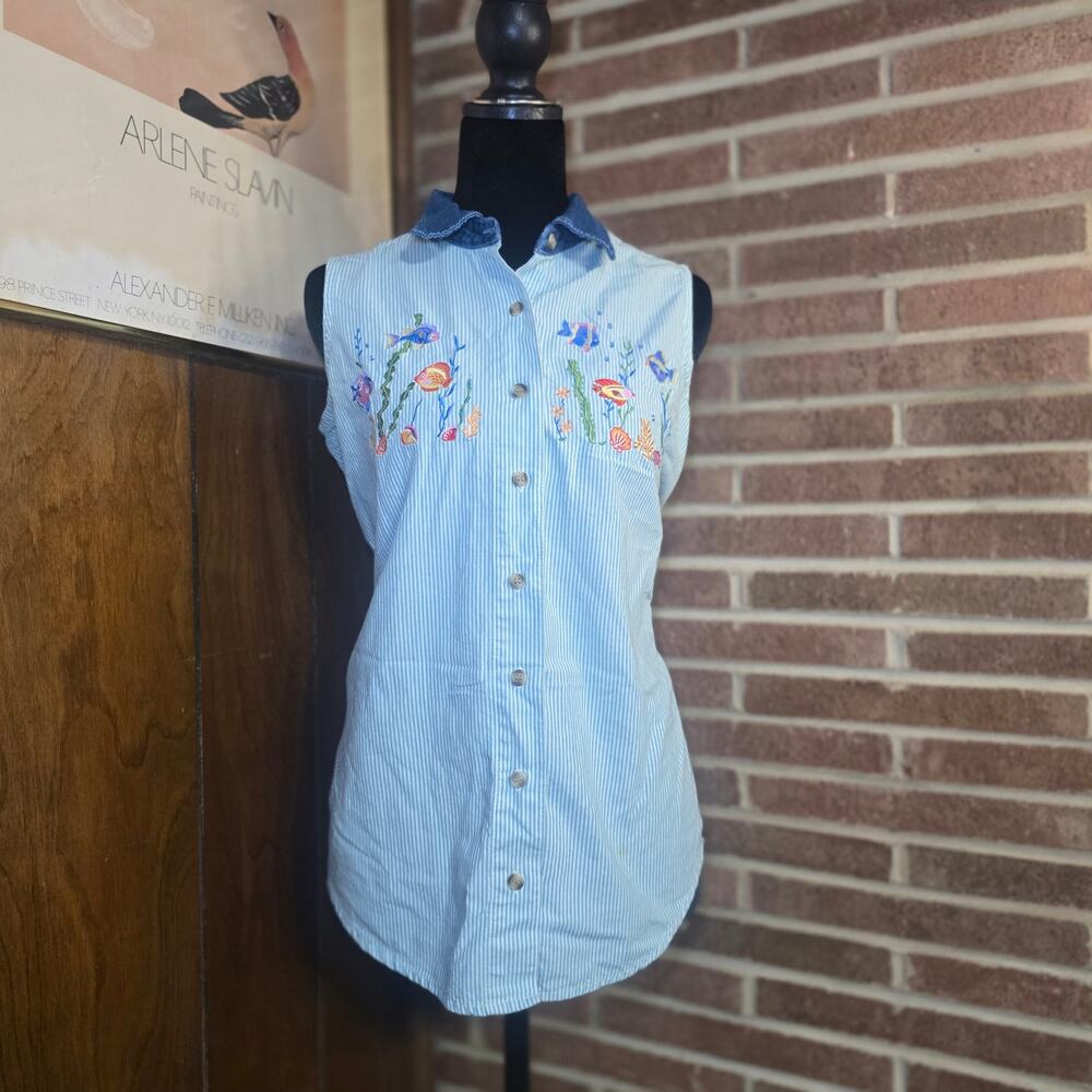 VTG Basic Editions Embroidered Fish Striped Sleeveless Shirt Denim Collar M